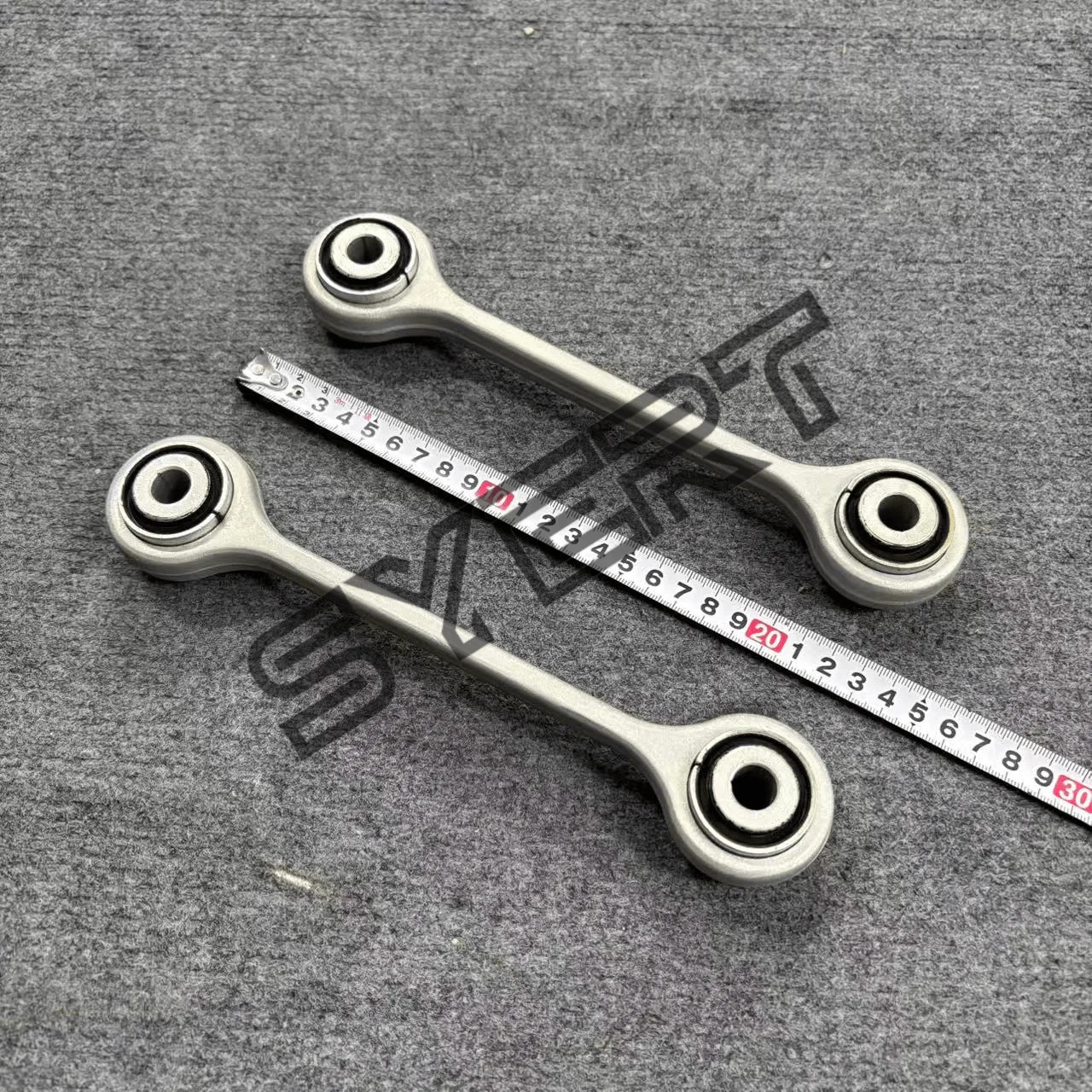 Sway Bar Link Front 7L0411317 95534306900 For  Porsche Cayenne 2003-18 Audi Q7 2006-2015 VW Touareg 2003-17