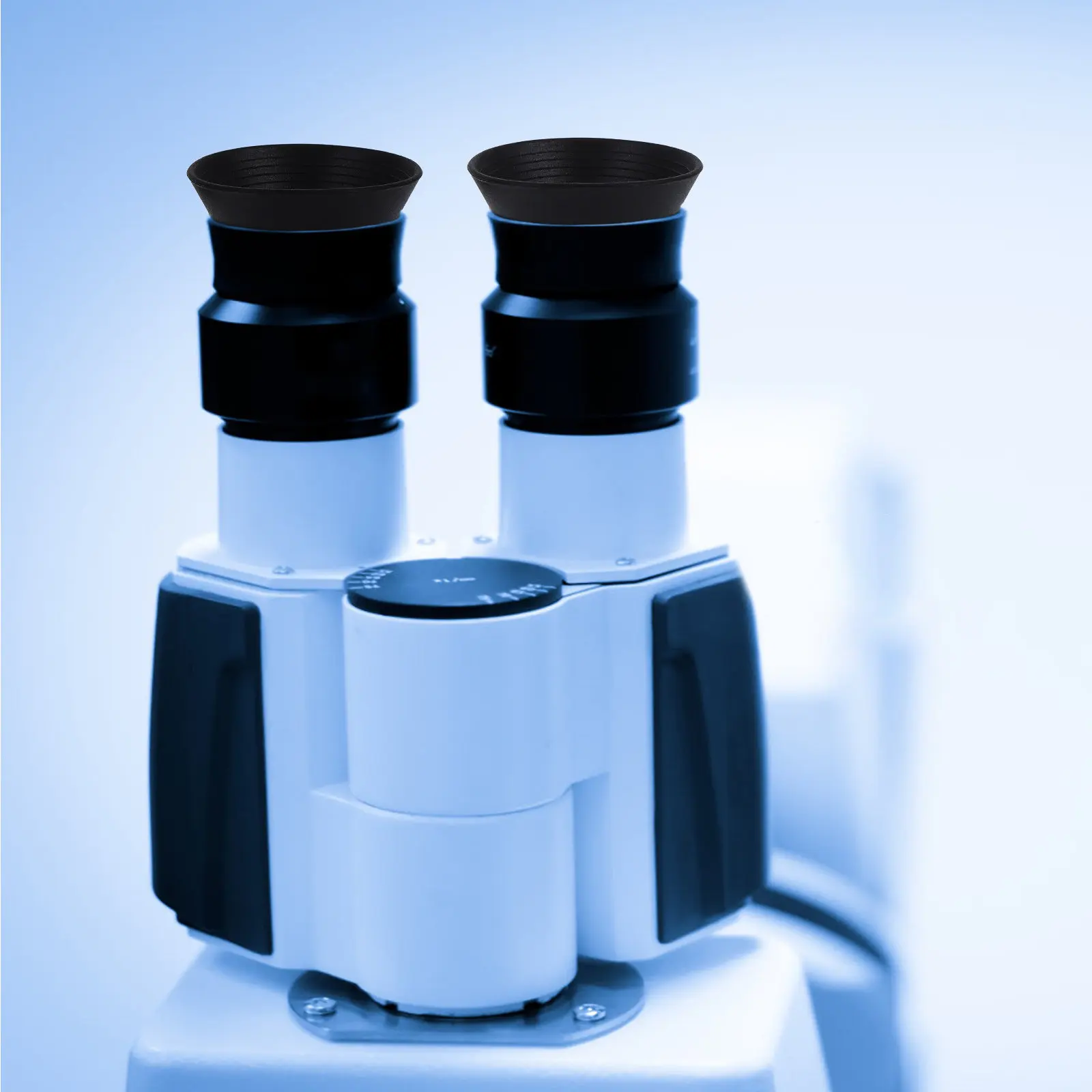 2Pcs Rubber Eyepiece Guards for Microscope and Binoculars Soft Comfortable Eye Cups Reducing Glare Eye Fatigue Lab Outdoor Use