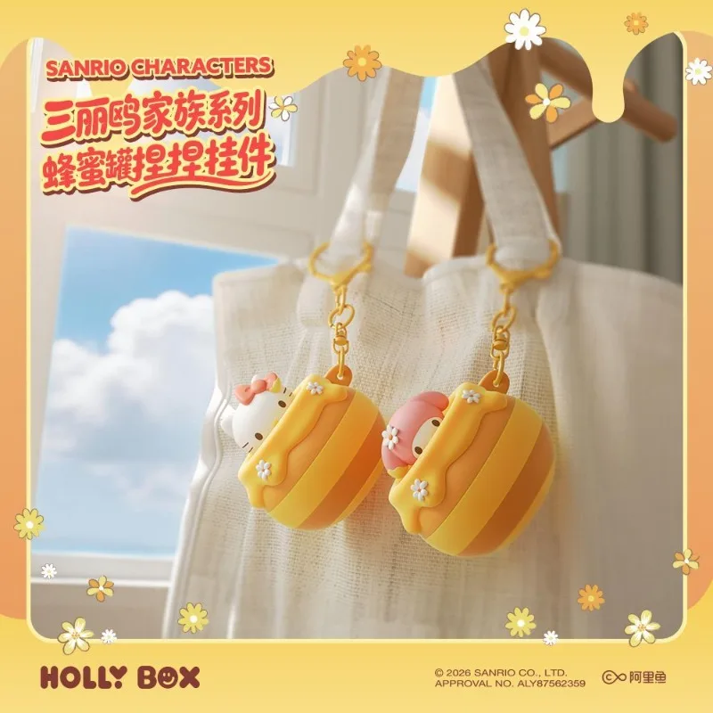 

Sanrio Hello Kitty Stress Relief Toy Silicone Keychain My Melody Kuromi Pochacco Anime Action Figure Schoolbag Decoration Model