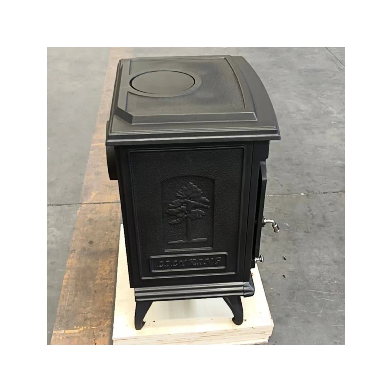 

European Heating Classic Indoors Smokeless Cast Iron Wood Burning Stove Real Fire Fireplace