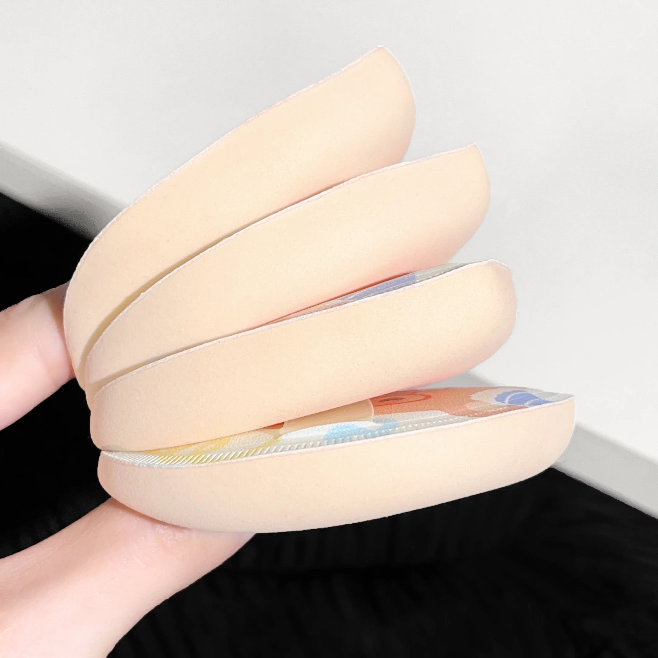 منتفخة مكياج كورية مزدوجة الاستخدام - إسفنجة ناعمة بلون الحلوى، للاستخدام الرطب/الجاف، تدوم طويلاً، مقاومة للزيت، معتمدة، للجنسين، أداة للوجه #5