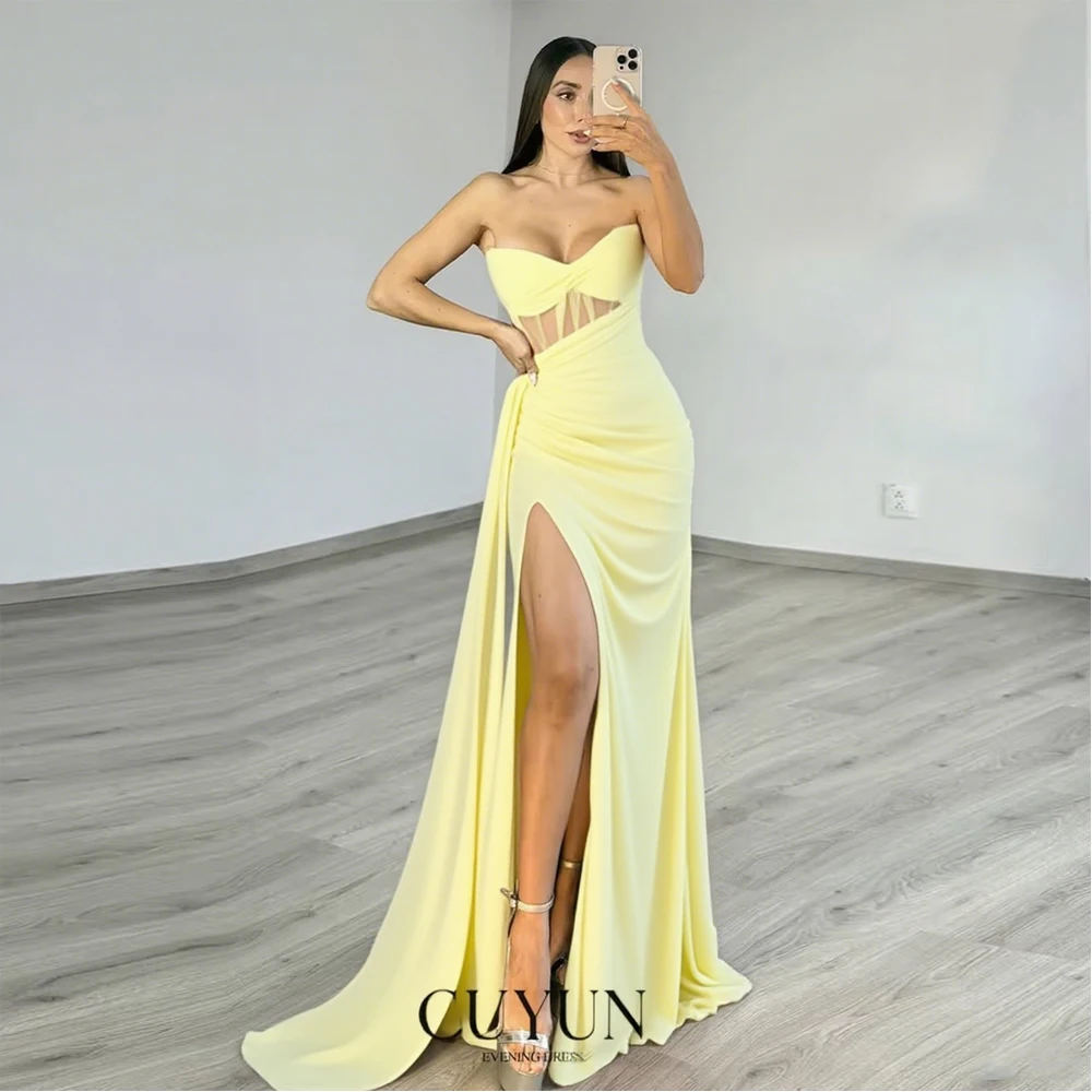 

CUYUN Burgundy Chiffon Evening Dresses Strapless High Slit Sexy Prom Dresses Customized Women Party Gown for Special Occasion