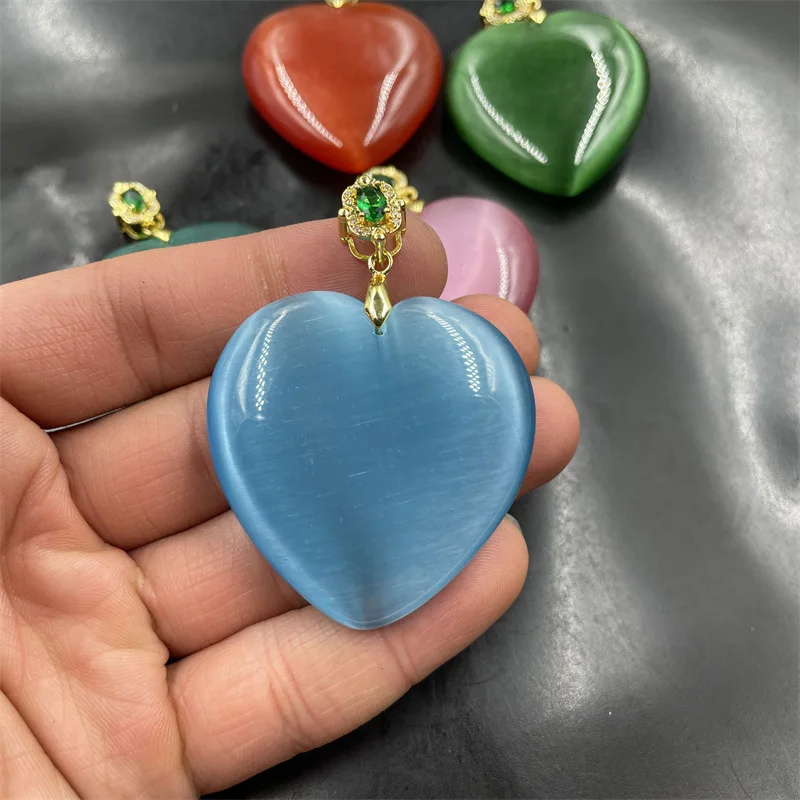 Cheap Jade New Large Cat's Eye Stone Double-Sided Chicken Heart Pendant Emerald Jade Heart-Shaped Pendant Jade pendant