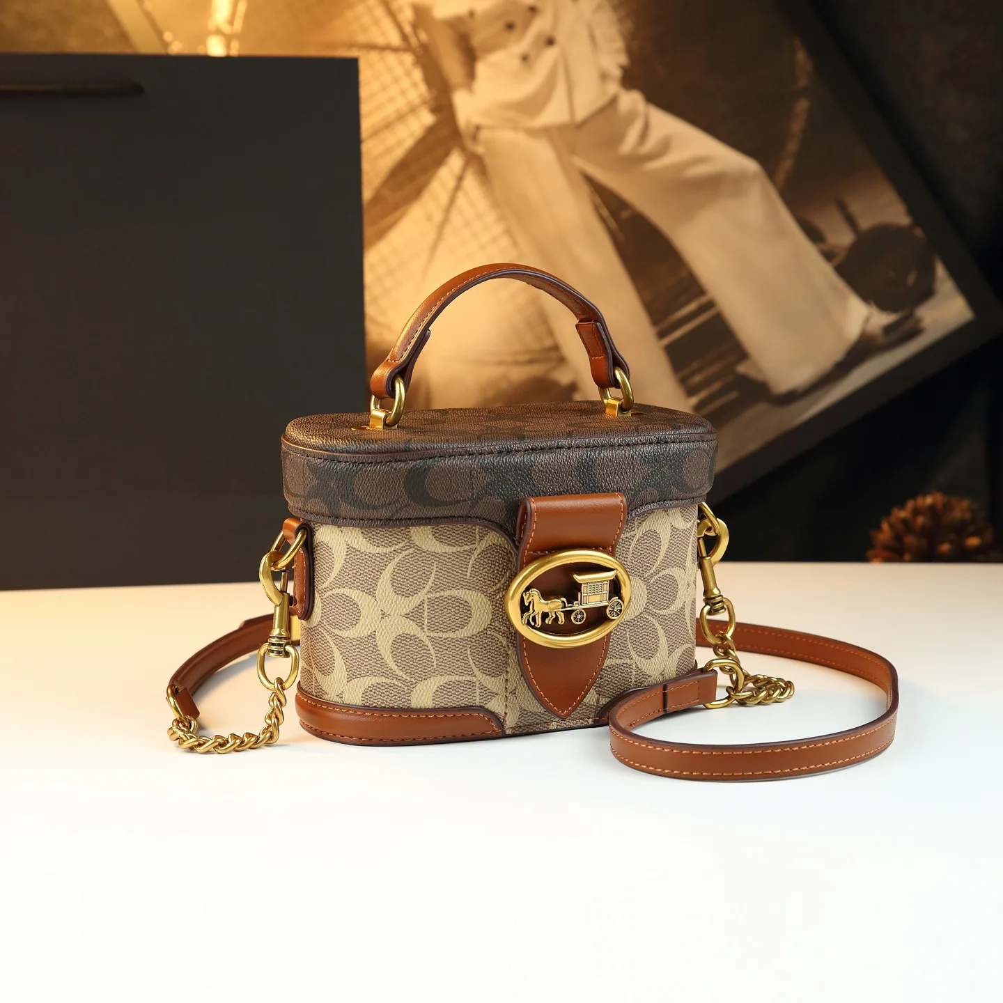 

Минималистичная роскошная сумка для подгузников для женщин, элегантная сумка через плечо, дизайнерская винтажная кожаная сумка-тоут для модной суперзвезды-мамы