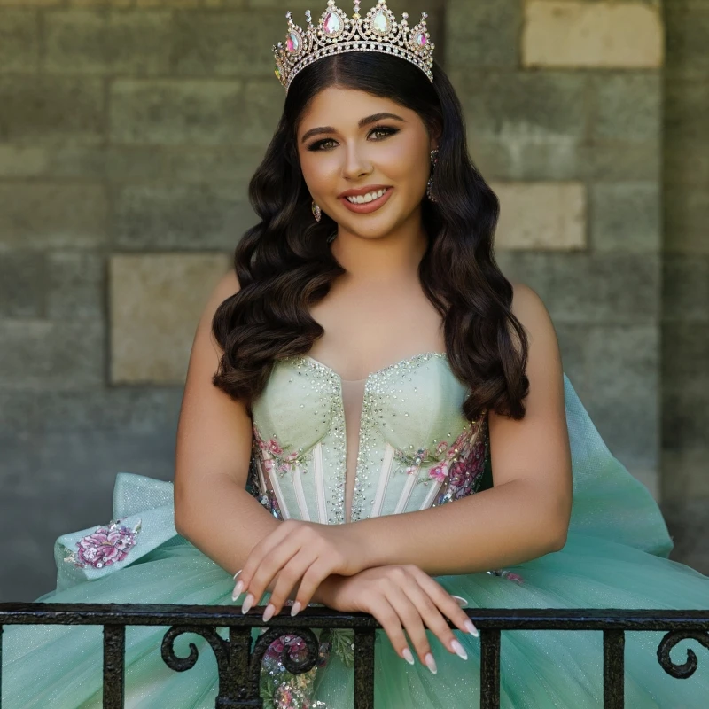 فساتين Quinceanera للأميرة باللون الأخضر النعناعي بدون أكتاف مزينة بالترتر مطرز بالخرز بفيونكة كريستال تول حلو 16 فستان حفلة فيستدوس