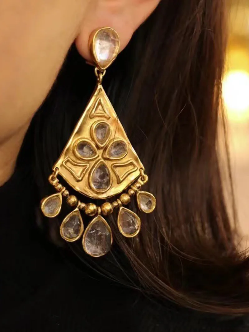 

Женские серьги с кристаллами и треугольной формой, дизайнерские вечерние серьги, винтажные элегантные украшения