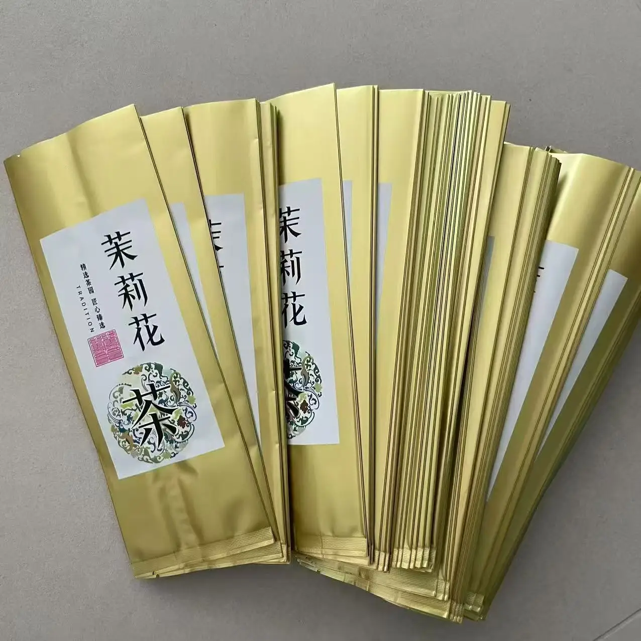 

China Jasmine Flower Tea Set Zipper Bags Iron Kuan Sound Green Tea Aluminum Foil Bag Small/Large 250g/500g Recyclable Sealing Ba