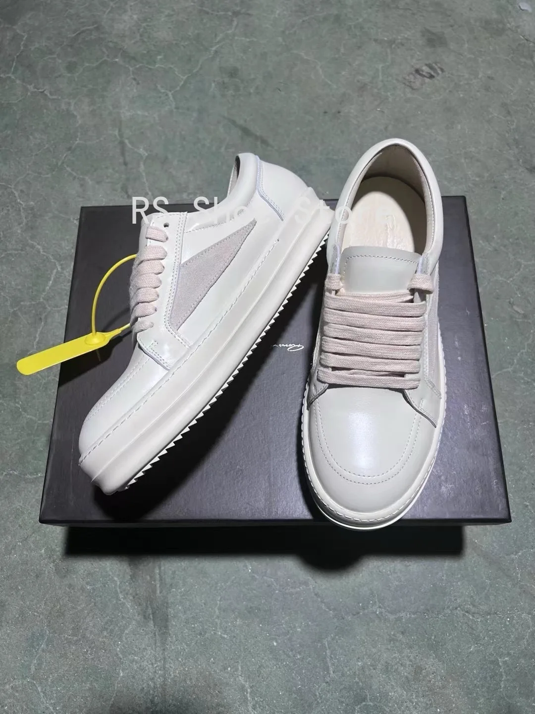 

Ro Classic Designer Men Sneaker Women Suede Shoes White Leather Low Top Casual Shoe Lace Up Retro Flat Canvas Sneakers