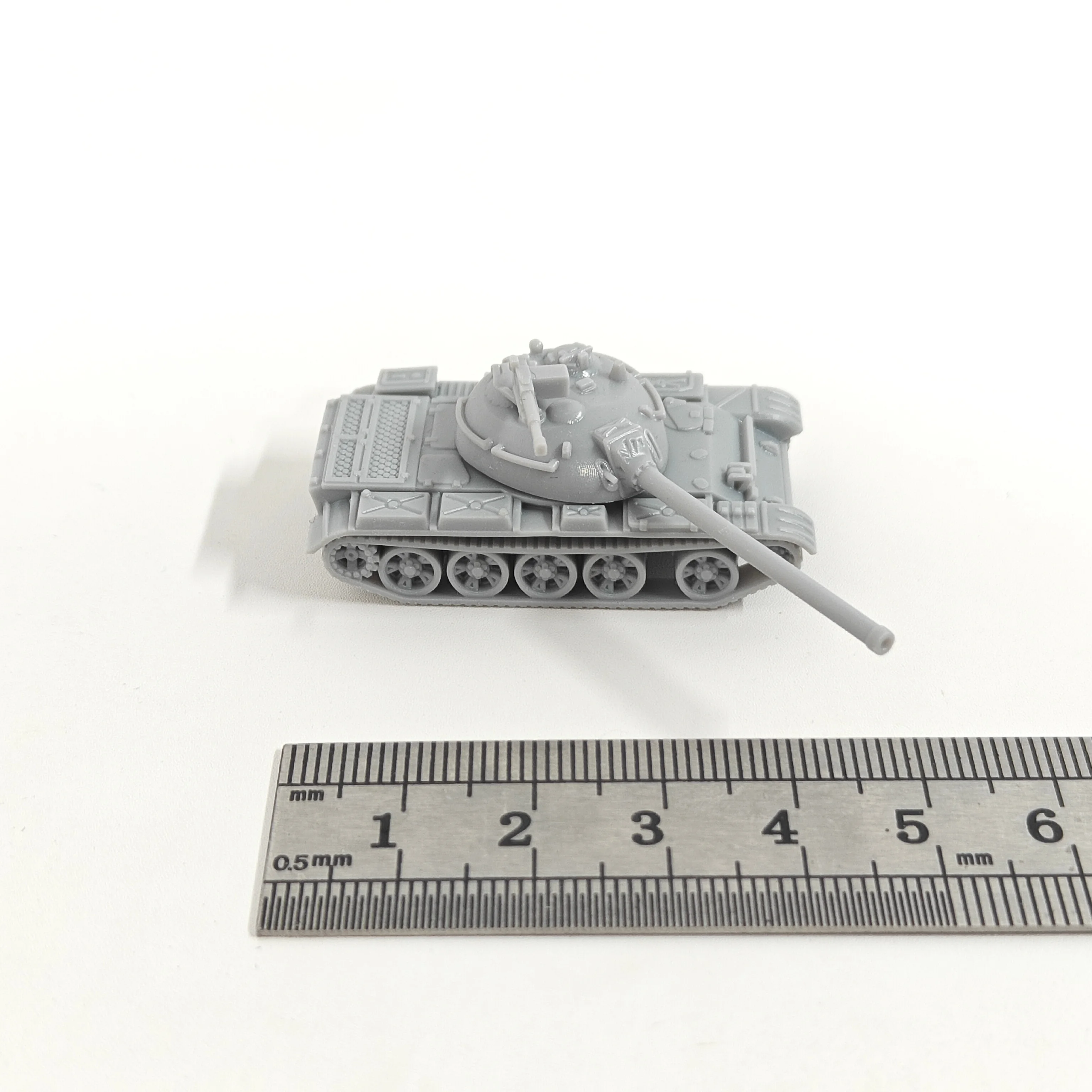 KIT MODEL Tank Tempur Utama Soviet T-54 Skala 1/144
