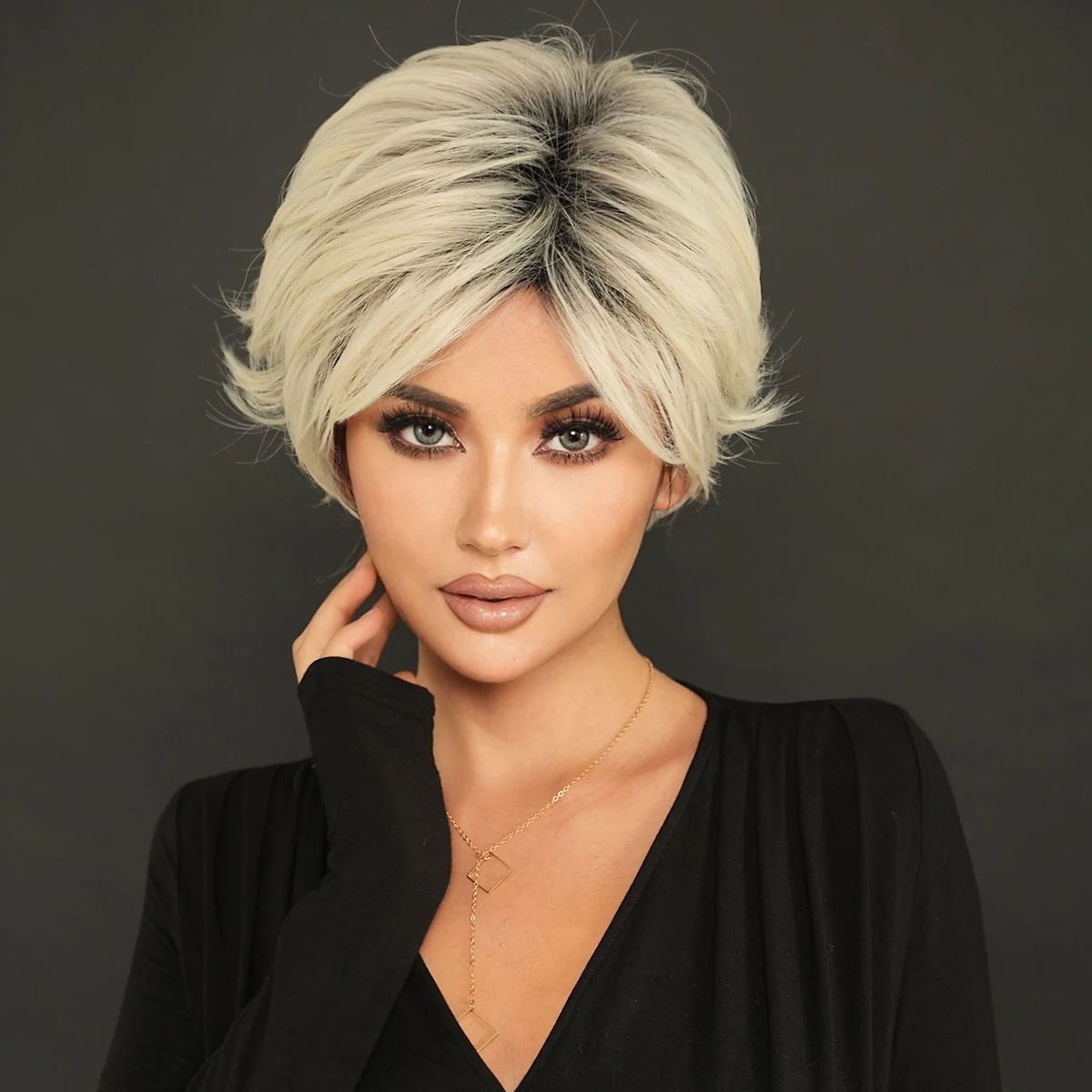 7JHH WIGS Short Straight Blonde Pixie Cut Wigs with Dark Roots High Density Synthetic Middle Part Hair Wigs for Women Daily Use