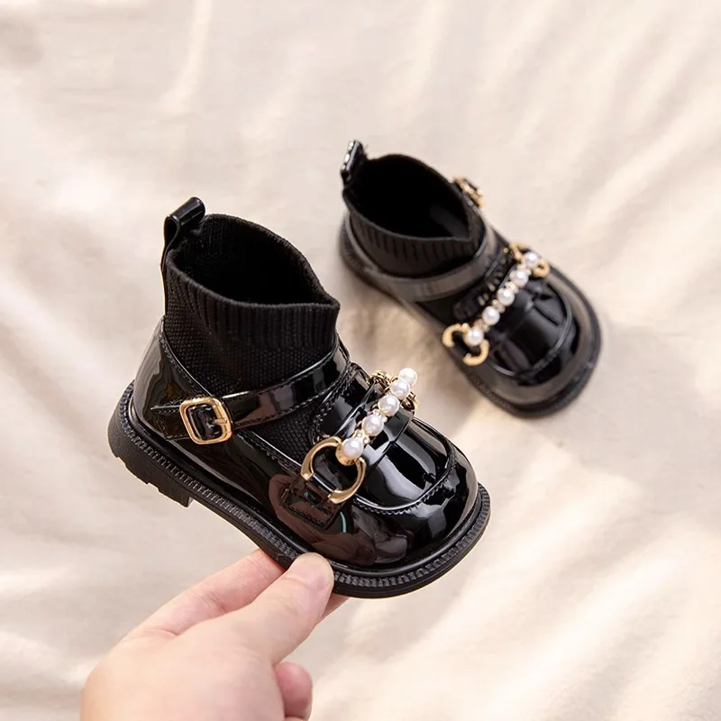 2026 Autumn Winter New Kids Short Boots Girls Fashion Casual Socks Boots Princess Children's Trend Leather Shoes Black Versatile