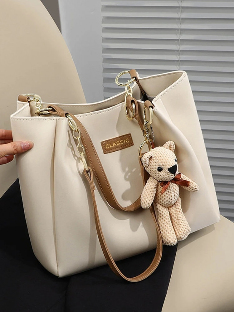 Large Capacity Women's Tote Bag Commuter Single Shoulder Bag Summer High-End Feelings Handbag Fashionable And Practical