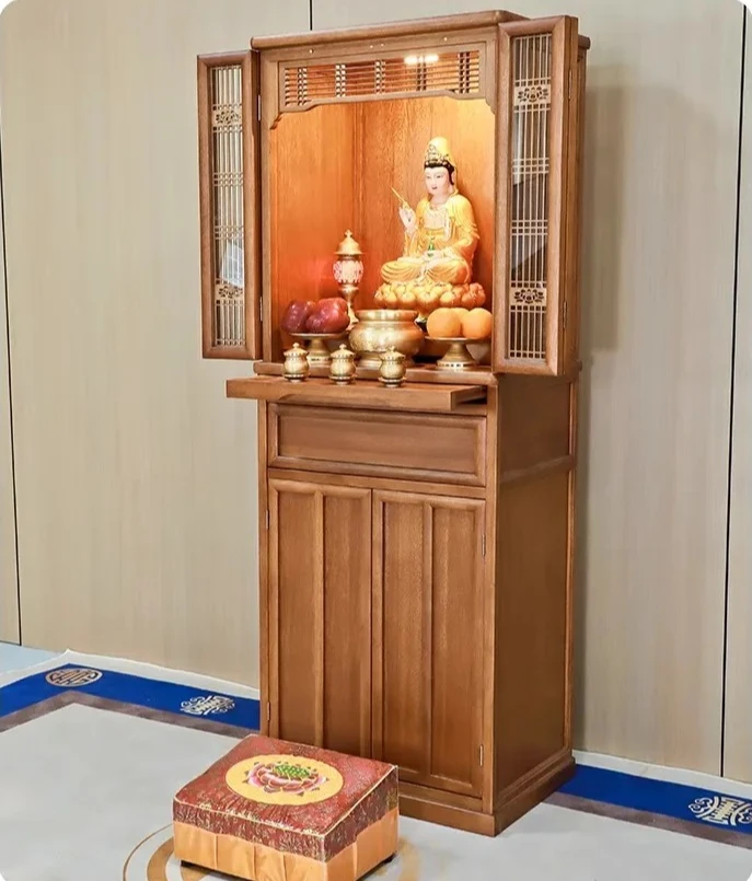Sala buddista  Nuovo stile cinese Casa Dio della ricchezza Gong Tai Culto che offre il tavolo God Tai Armadio verticale