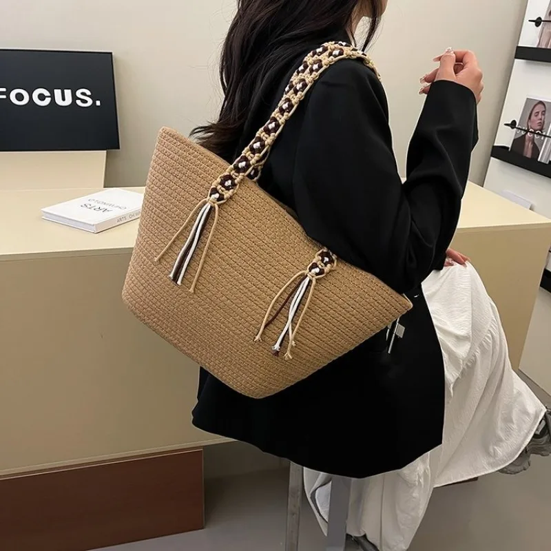 

Haute Couture Diaper Bag Women's Luxury Leather Tote Vintage Crossbody Bag Minimalist Designer Large Capacity Stylish