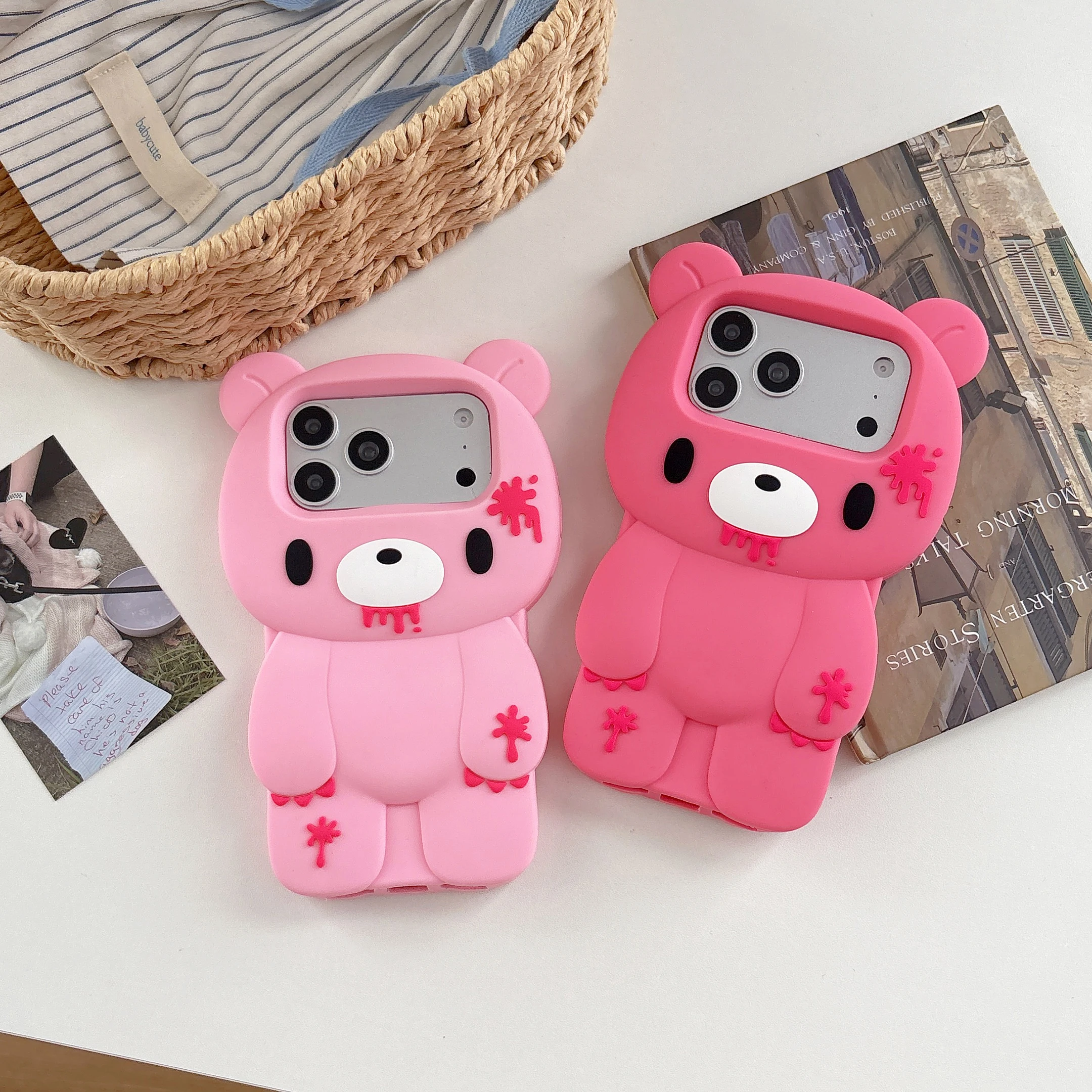 3D Cartoon Niedlicher Blauer Einzigartiger Blutiger Bären-Rilakkuma Handyhülle für iPhone 18 17 16 15 14 13 12 Pro Max Weiche Silikonhülle – Detail 12