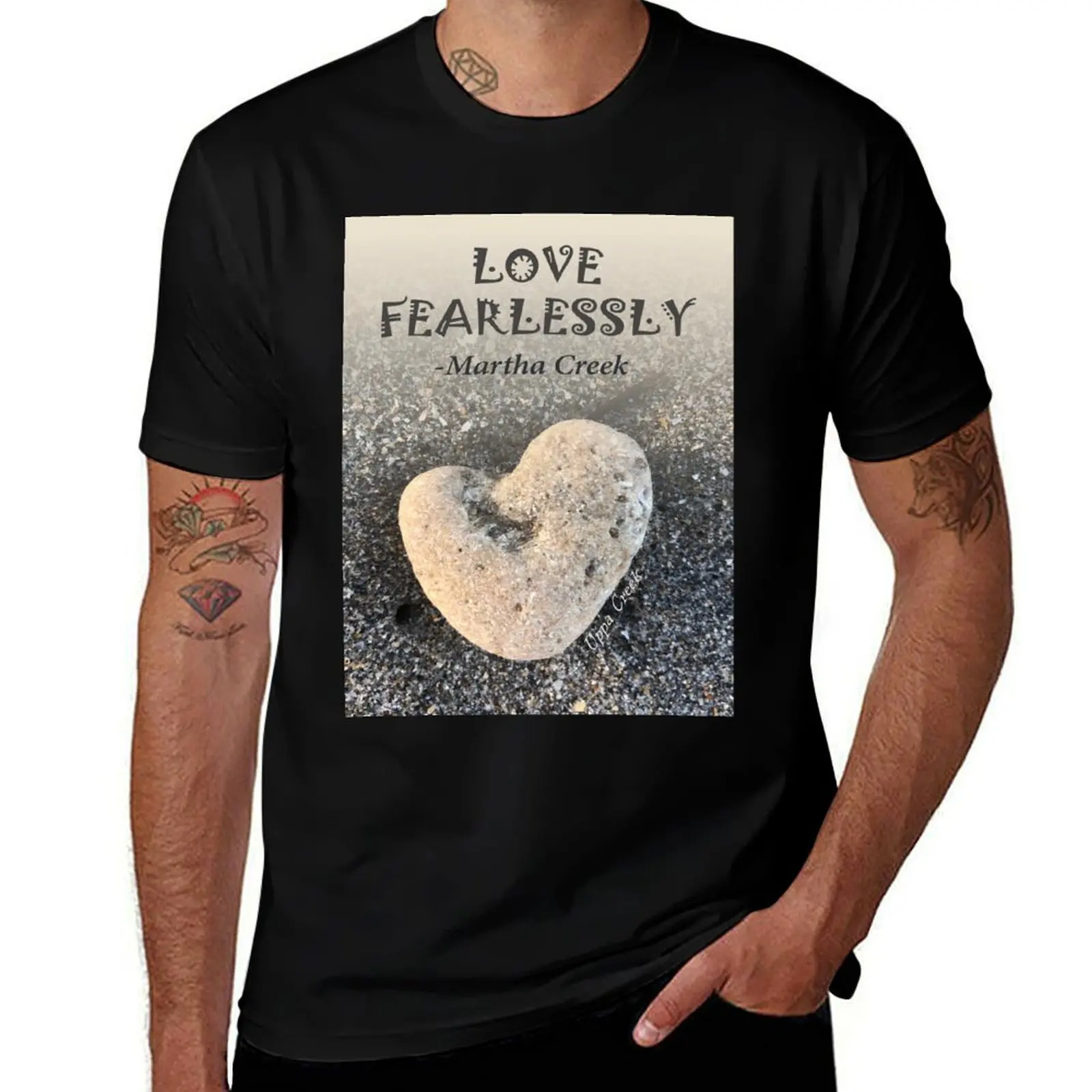 T-shirt Love Fearlessly respirant à manches courtes pour l'entraînement