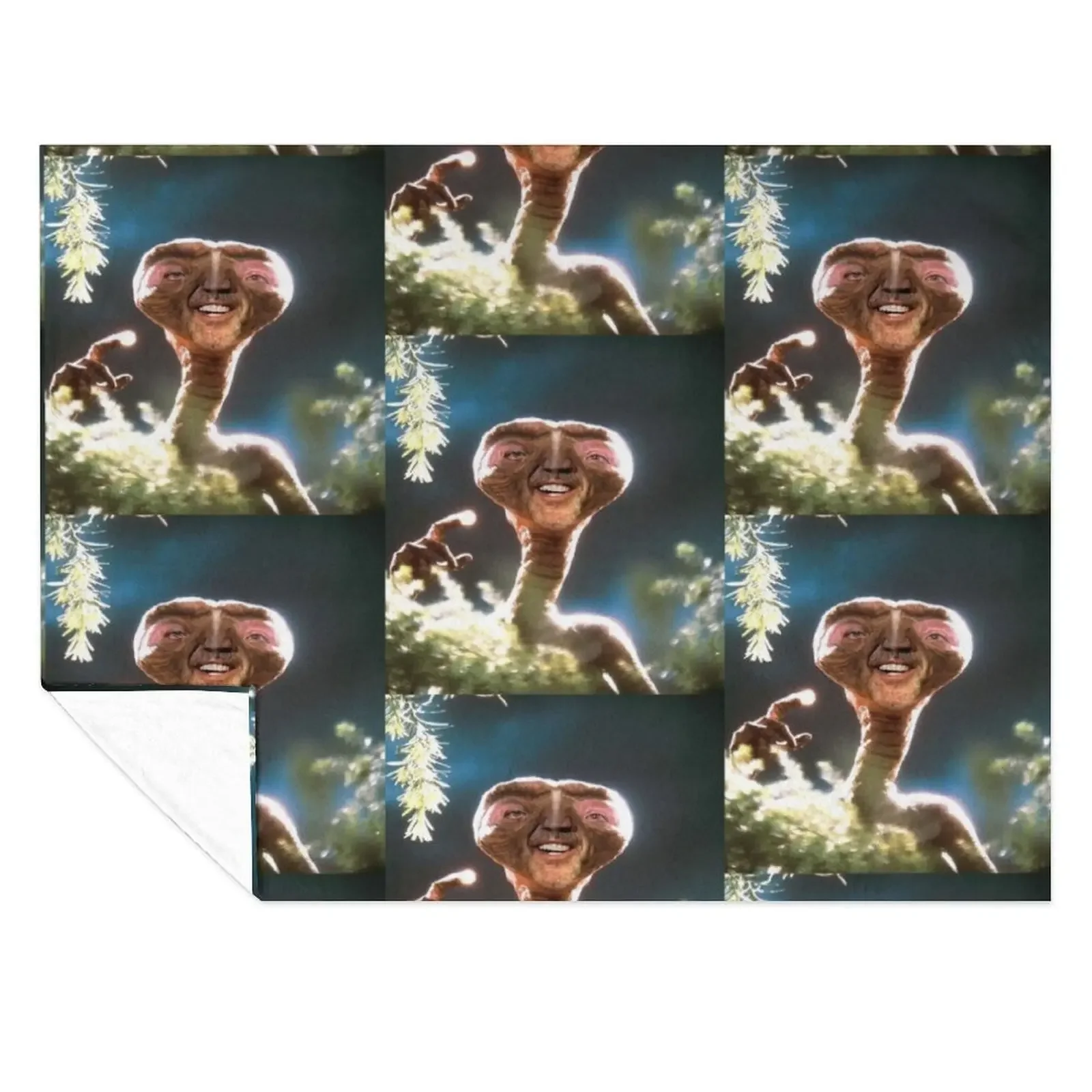 

Nicolas Cage ET Photoshop Throw Blanket cosplay anime Thermals For Travel Soft Plaid Beach Blankets