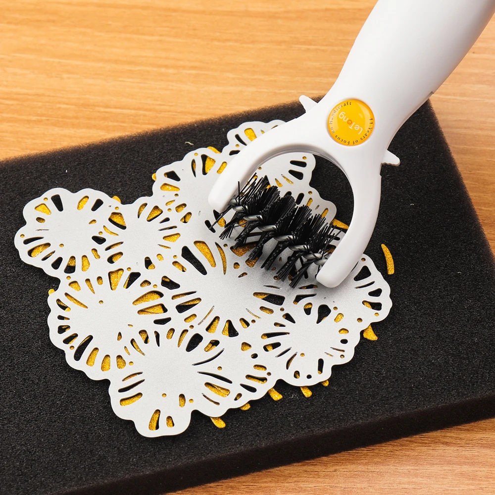 3 In 1 Die Brush Piercer Scraper Weeding Tools Easily Removing Excess Paper From Dies Must-Have Die Brush Tool with Foam Pad