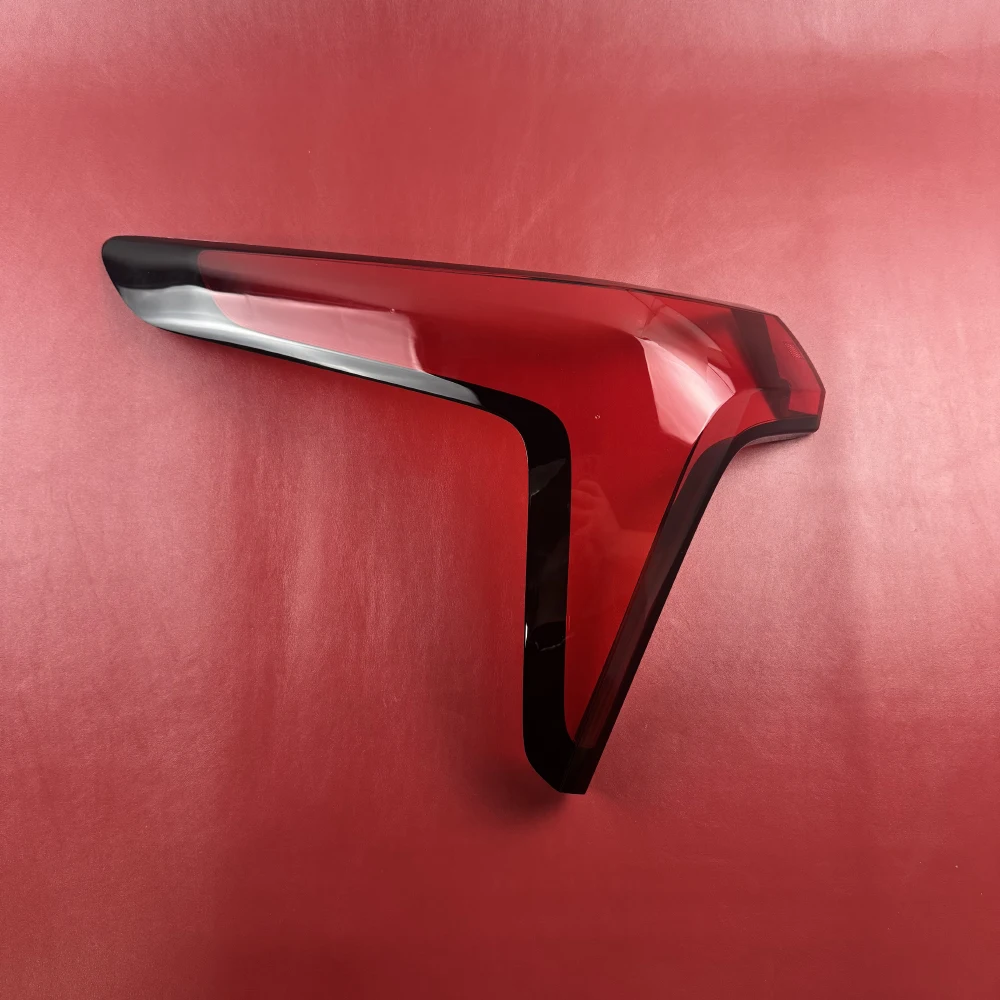 Image 6: Couvercle d'objectif de feu arrière de voiture, abat-jour Transparent, coque de feu arrière pour Chevrolet Blazer EV (Version vers l'étranger) 2024 2025 (rouge)