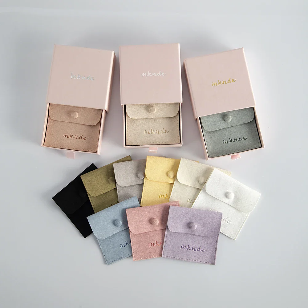 

Custom Logo Wedding Gift Box Candy Pouches 9x9x3.2cm Drawer Jewelry Packaging Boxes Case Microfiber Earrings Pendant Button Bag