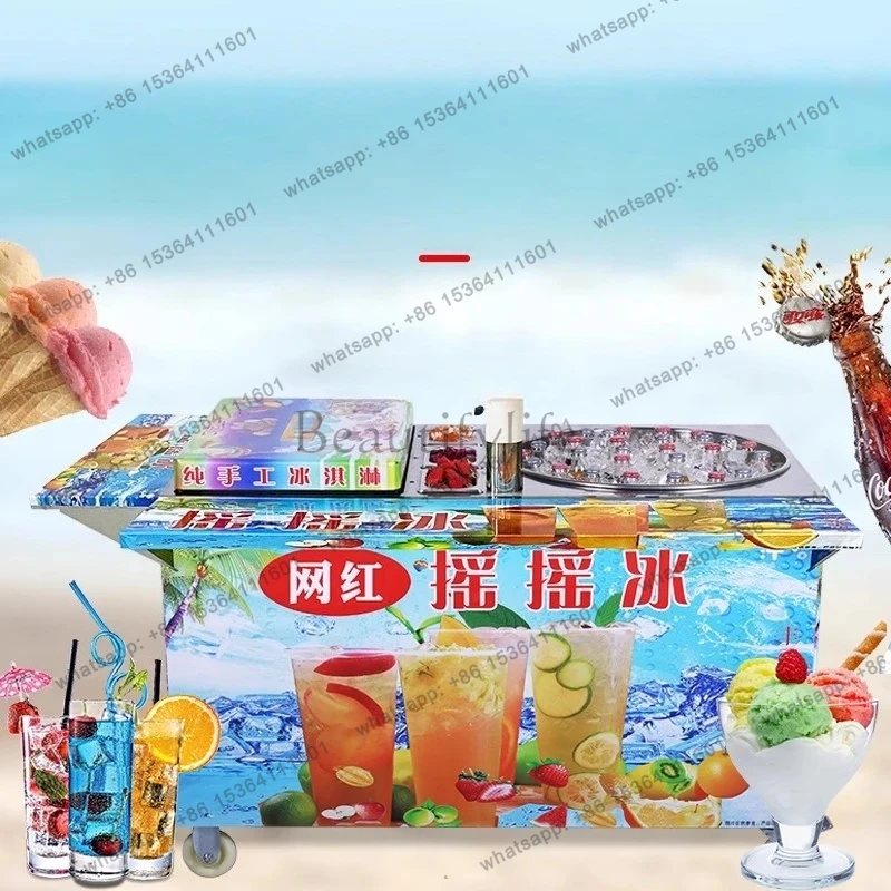 A cup of Coke in summer Shaking ice equipment Soda Cold drink smoothie machine Handmade ice cream all-in-one machine