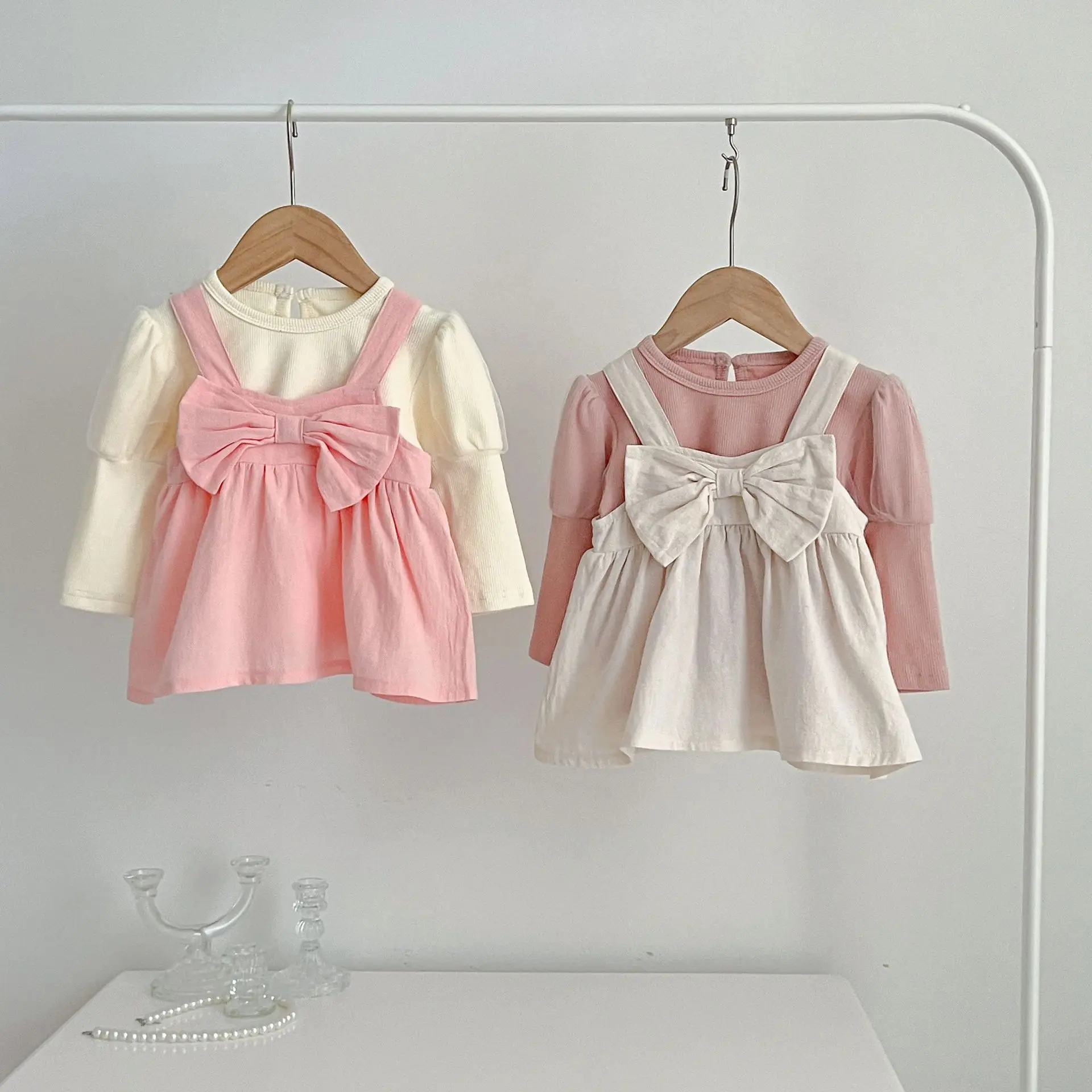 

2024 Ins Spring Autumn Baby Girls 2PCS Clothes Set Cotton Long Sleeve Tops Knotbow Strappy Dress Suit Toddler Girls Outifts