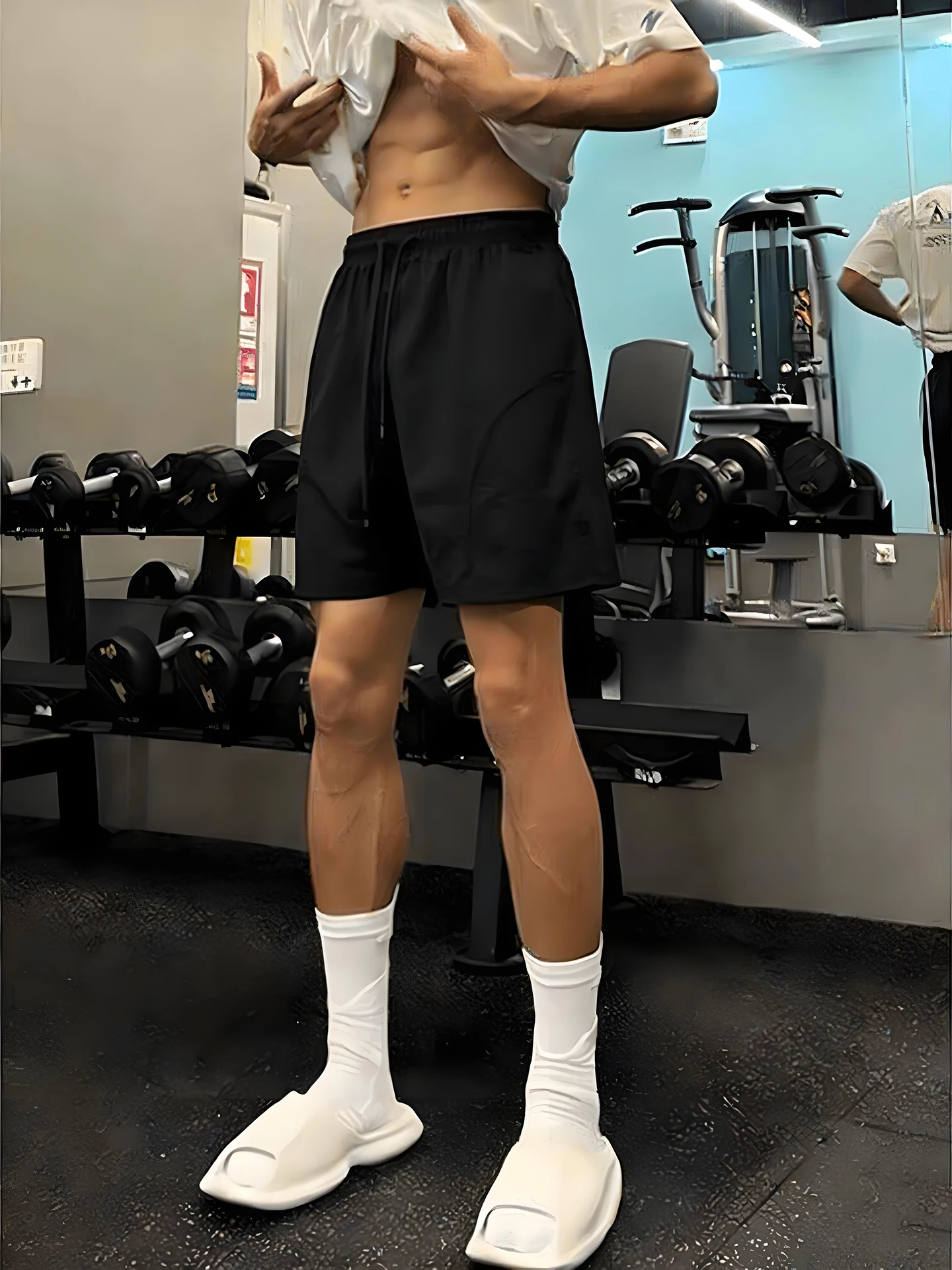 

Black Ice Silk Quick Dry Shorts Men's Fitness Sports Pants Three-Quarter Length Knee-High American Five-Quarter Beach Pants