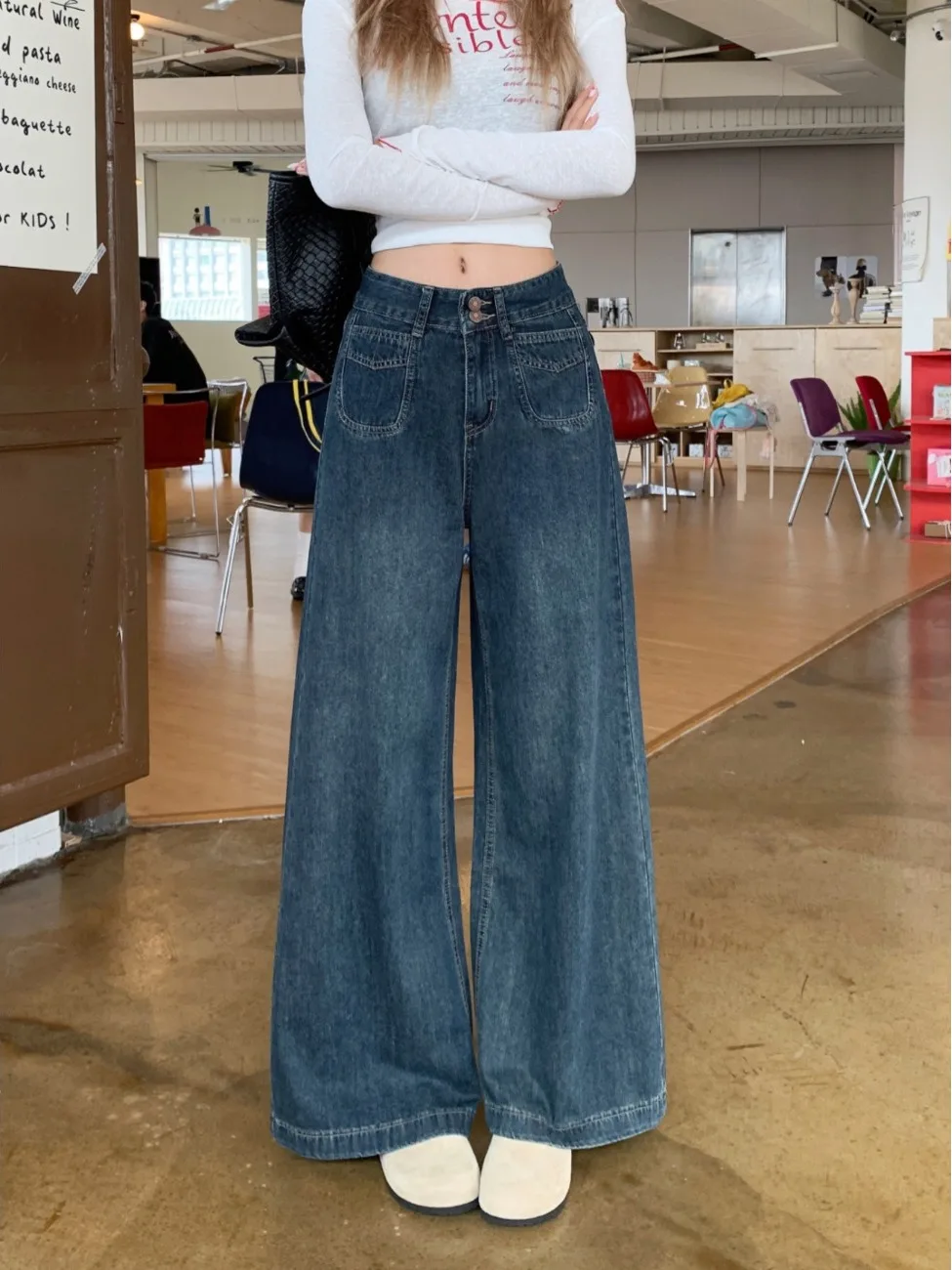 

Retro Deep Blue Wide Leg Denim Jeans Women's Spring 2026 New High Waist Loose Drapey Micro Flared Slimming Long Pants