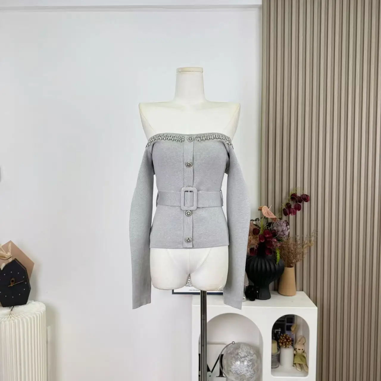 

Women's Autumn Winter Elegant Diamond Slash Neck Long Sleeve Sweater Lady Solid Color Off Shoulder Long Sleeve Slim Jumper Top