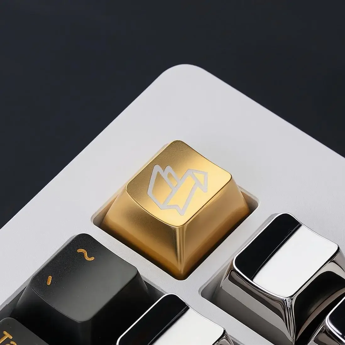 GMK-Origami PVD الذهب النحاس معدن شخصية ألف ورقة كرين Keycap
