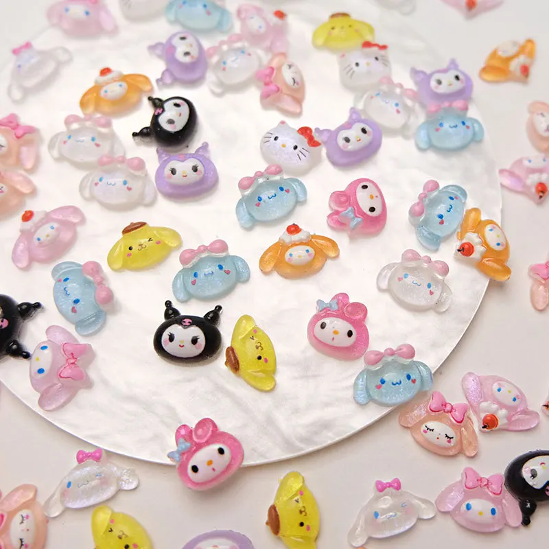 100PCS Mixed Sanrio Nail Charms 3D Cartoon Kuromi MyMelody Cinnamoroll Resin Nail Decor DIY Manicure Accessories