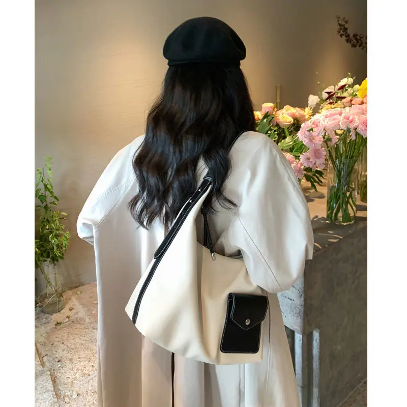 

High End Tote Bag for Women In Summer with Large Capacity and High Appearance Single Shoulder Crossbody Bag