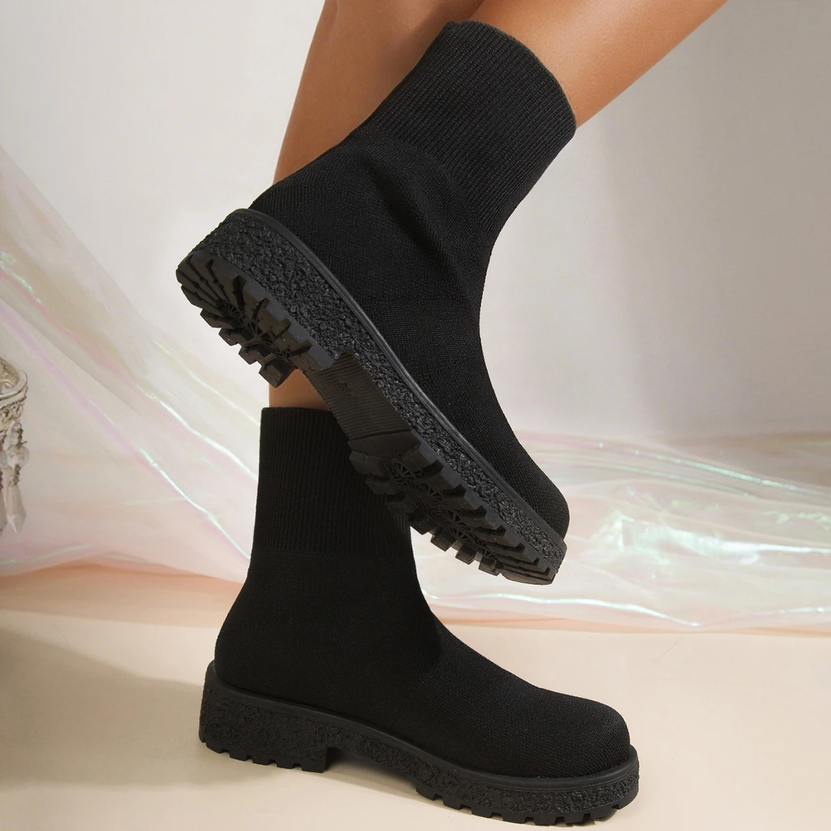 Mesh-Damen-Stiefeletten, modische Sockenstiefel, bequeme, atmungsaktive Slip-on-Damenstiefel, hohe Stiefel mit dicken Sohlen – Detail 4