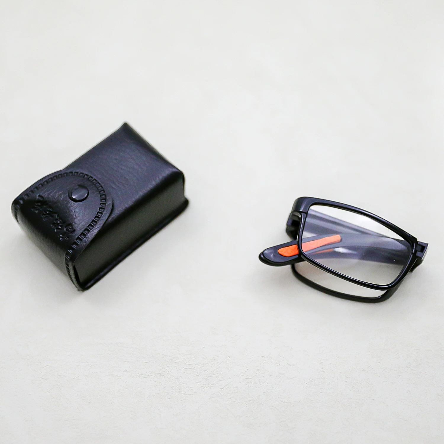 3 Stück faltbare Lesebrille für Männer und Frauen, klassische Brillen, angenehm zu tragen, praktisches Tragen, Geschenk-Brillenetui – Detail 6