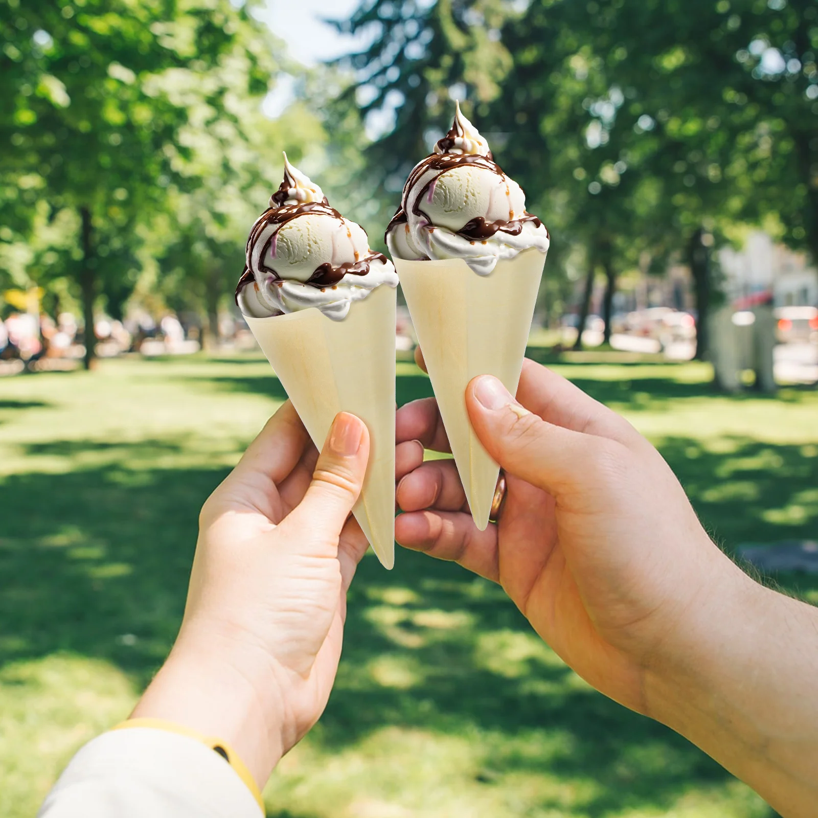 

100 pcs Wooden Tasting Cones Natural Rustic Food Holders For Ice Cream Desserts Disposable Small Cone Cups Party Catering Buffet