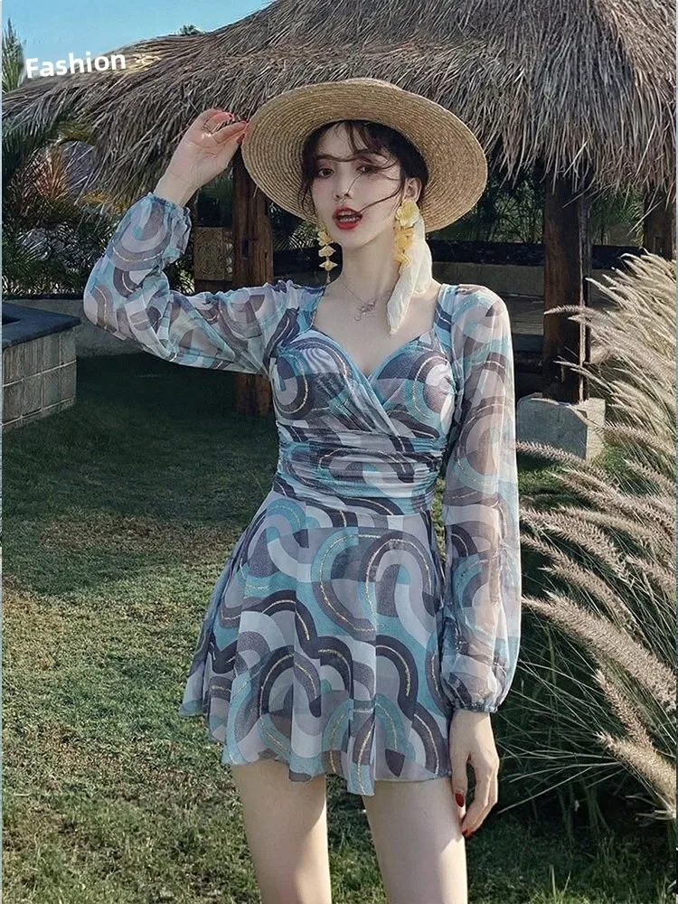 

Couxu Women's One-Piece Swimsuit Long Sleeve Vacation Style Thermal Spring Sensation High-End Feeling Meat Concealing