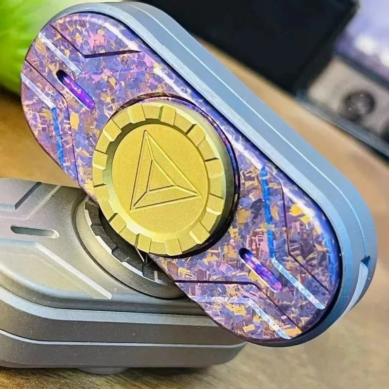 HalooplayerEDC Phantom Mechanical Titanium Alloy Dingding Composite Push Card Fidget Spinner Decompression Toy