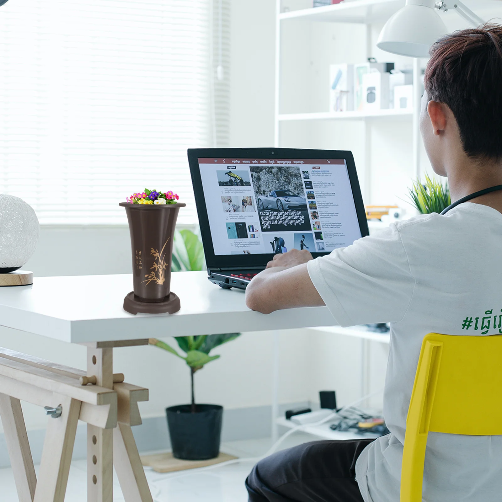 

2Sets Orchid Flowerpots Stylish Plastic Planting Pots for Indoor Plants Efficient Drainage Design Household Planter Decorative