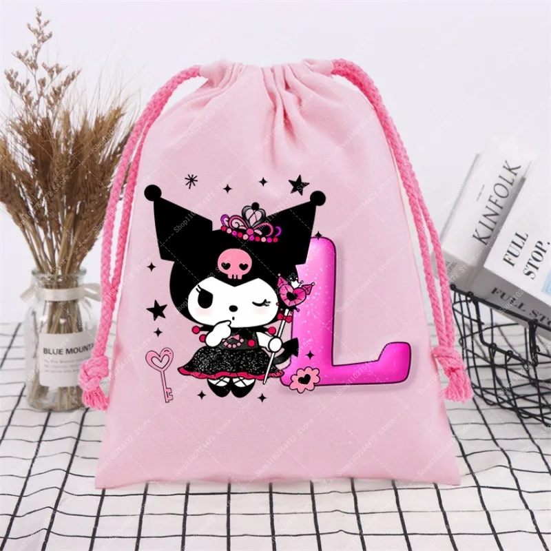 Kuromi فتاة لطيف الرباط حقائب اليد لوازم الحفلات ديكور شنطة هدايا الكرتون أنيمي كيس التخزين اكسسوارات رسم سلسلة أكياس 2025