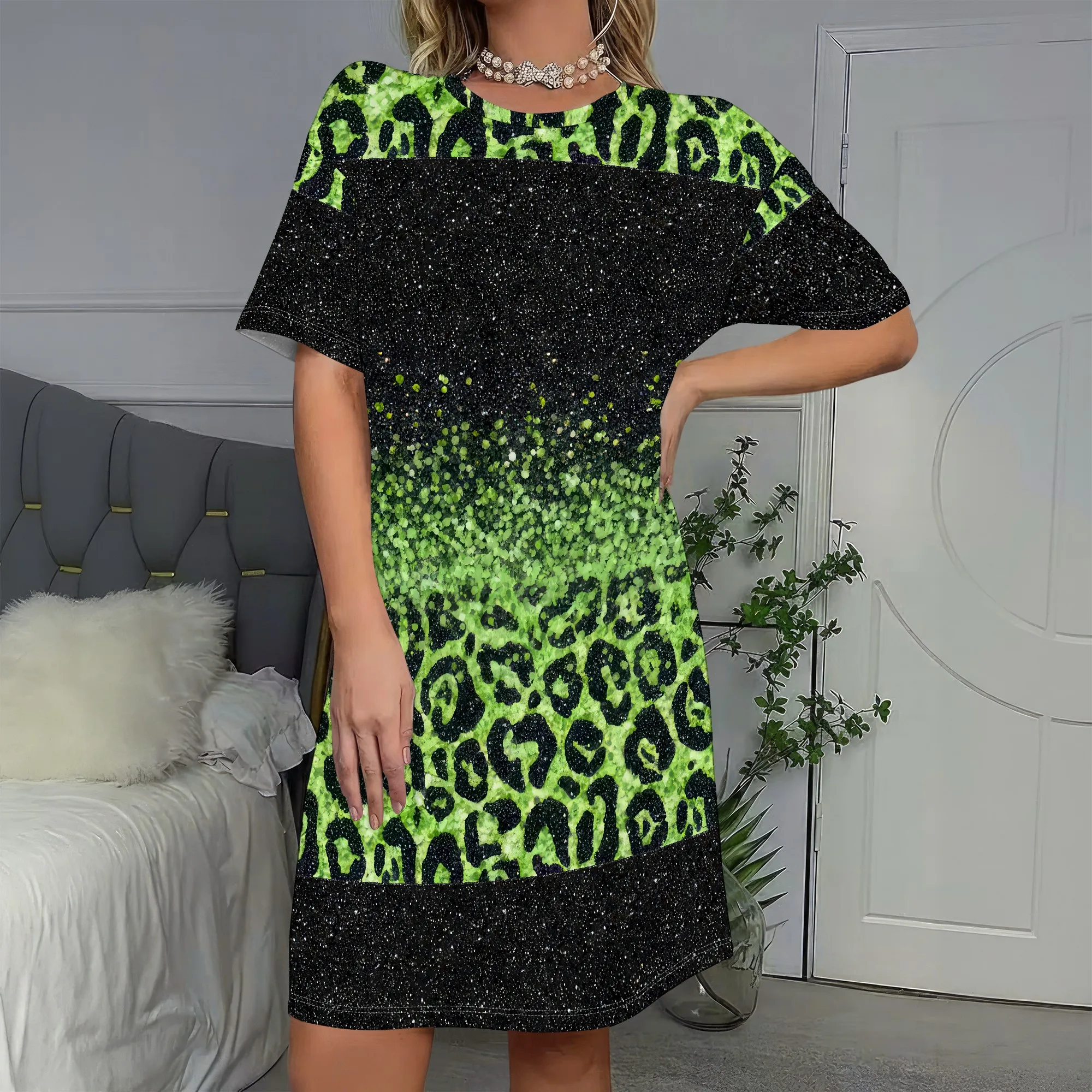 

Neon Leopard, Short Sleeve Dress, Black Glitter, Gradient Print, Party Clubwear, Casual Fashion, S-2XL