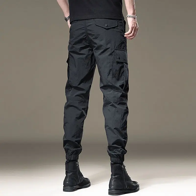 Classic Black Large Pocket Men\'s Cargo Pants Tie One\'s Feet Loose Harlan Solid Color Ice Silk Street Casual Trousers