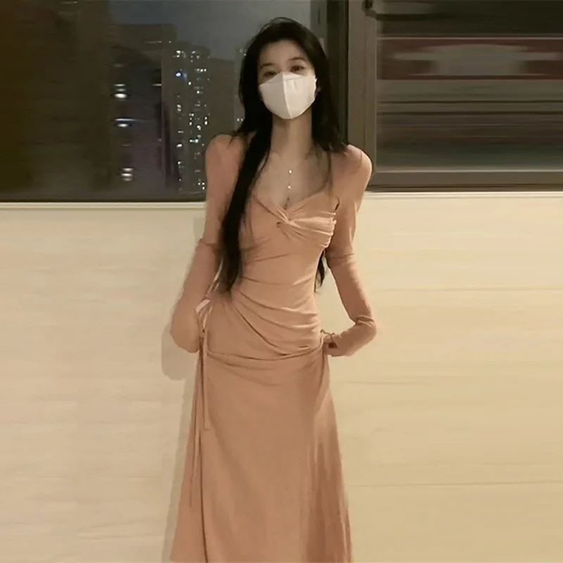 

Early Autumn Clothes New Stepmother Hip-wrapped Long Dress Spice Girl French High-end Long-sleeved Dress Autumn Fashion Comfort