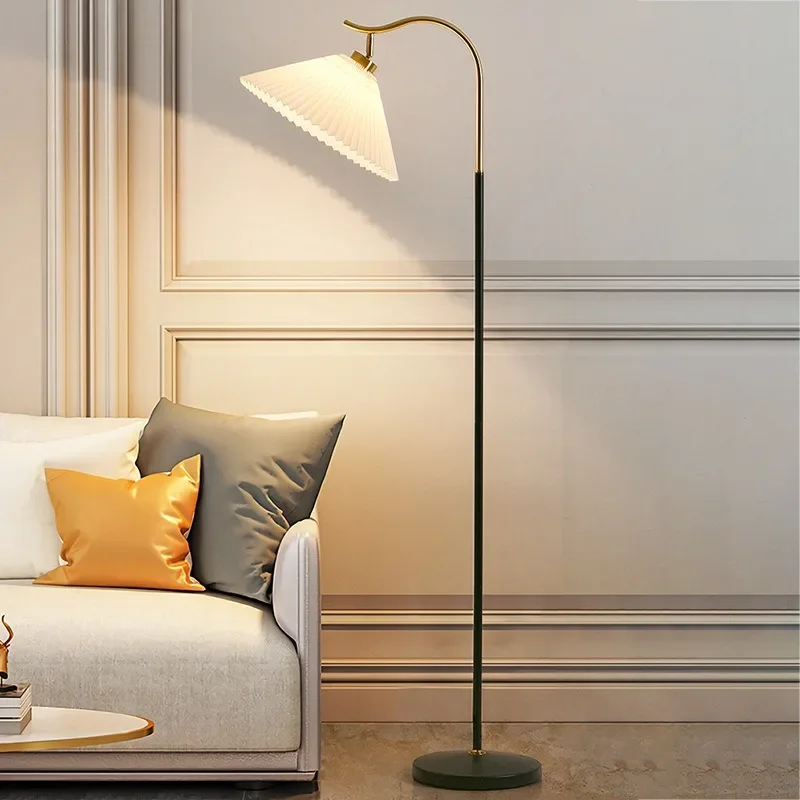 

Simple living room floor lamp Home decoration lamp Sofa and bedroom LED lights Fabric lampshade Adjustable angle standing lamp