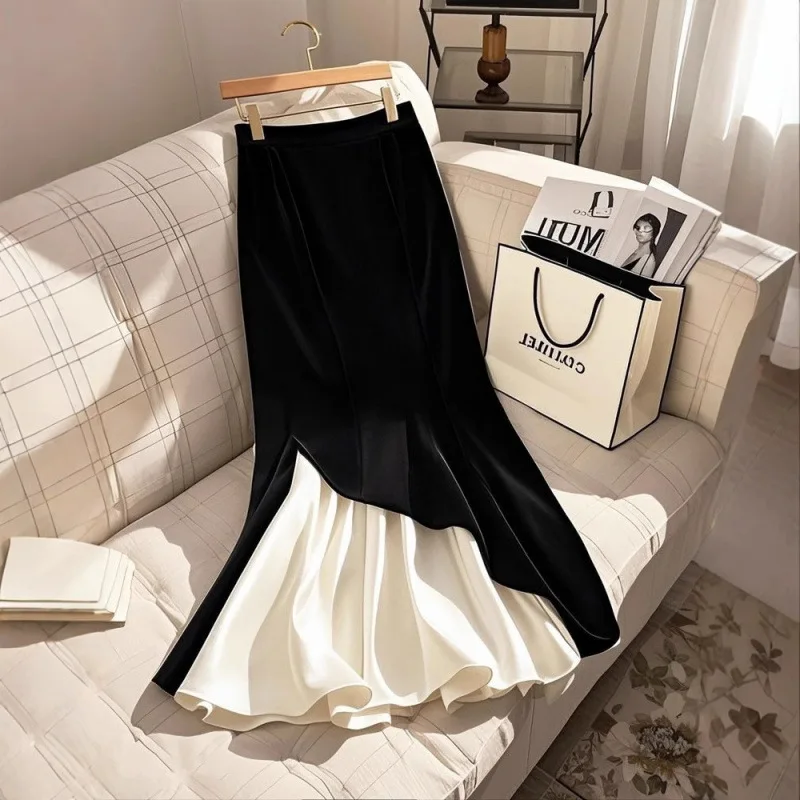 Trendy Hot-Selling High-End Unique Super Beautiful Black Velvet Patchwork High- A-Line Skirt For Autumn And Winter