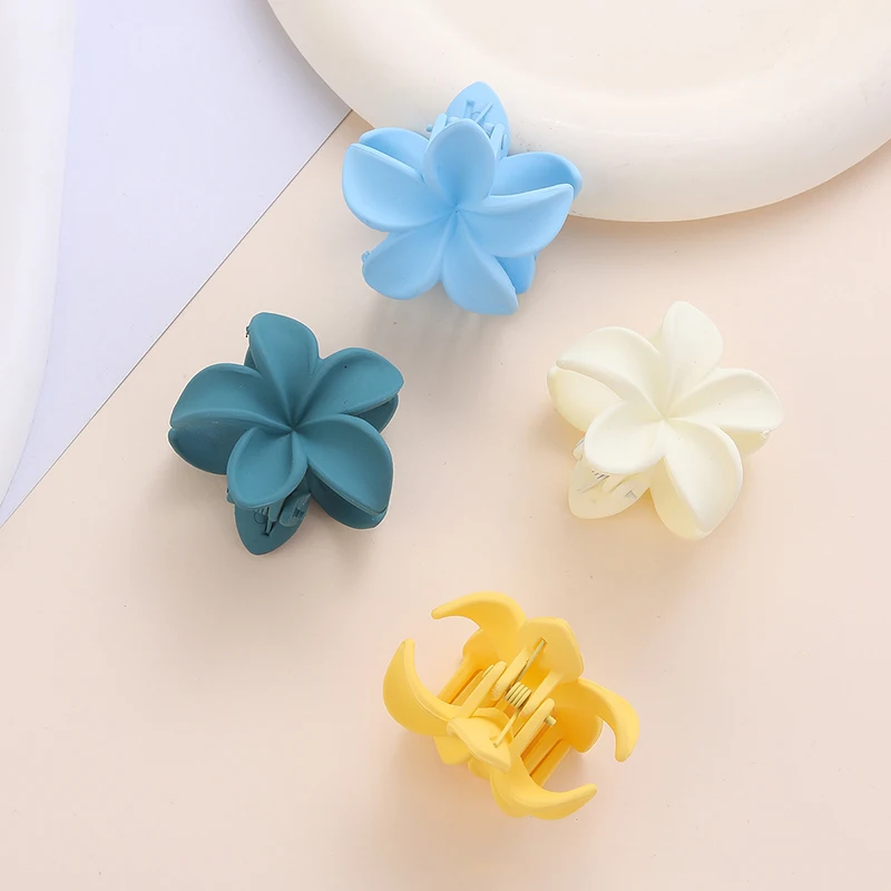 

4CM Women Plastic Barrettes Sweet And Cute Plumeria Flower Shape Hairpin Shark Clip Hair Accessories Matte Solid Color Style