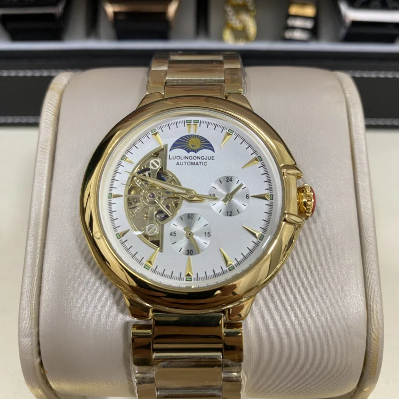 Luxurious Men's Automatic Mechanical Watch, Cool Hemisphere-Shaped Design, Best-Selling Men's Watch, Skeleton Design, the Best Gift for Him, No Batteries Needed