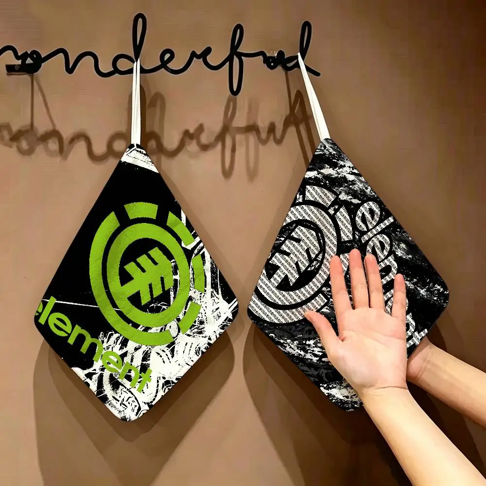 E-Element Skateboard Logo Polyester Cotton Hanging Kitchen Towel, Skin Friendly Hand Wiping Towel For Hotel Cafe Household