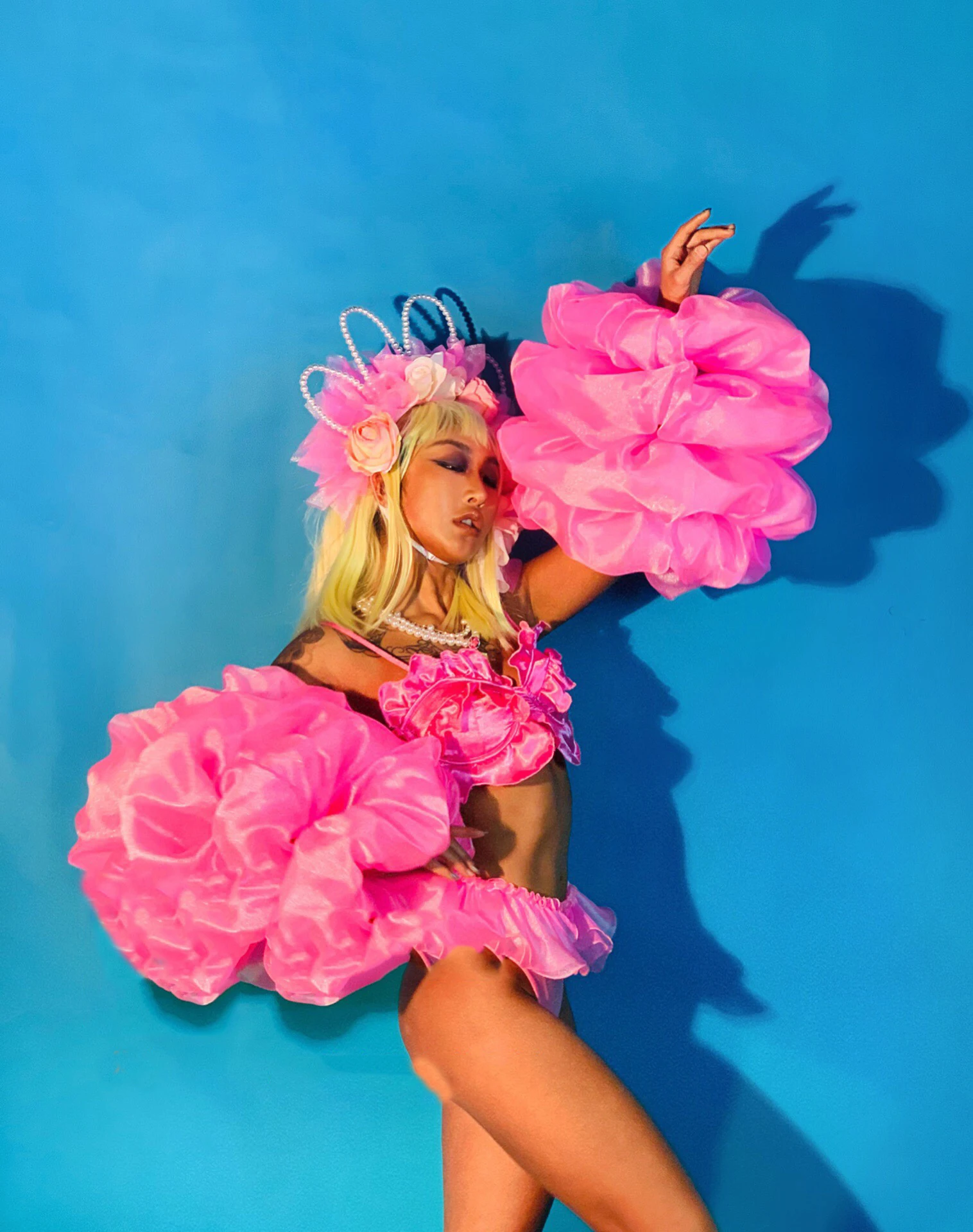 Bikini de danseuse Gogo Sexy pour femmes, tenue de Festival, Rave, discothèque, Costume de danse Jazz, vêtements de scène pour adultes, manches bouffantes