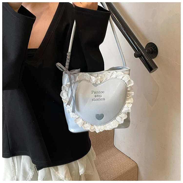 2025 صيف جديد كاندي اللون حقائب نسائية لطيف الفتيات موضة تنوعا حقائب كتف لوليتا الحلو الحب مقوس دانتيل حقيبة كروسبودي