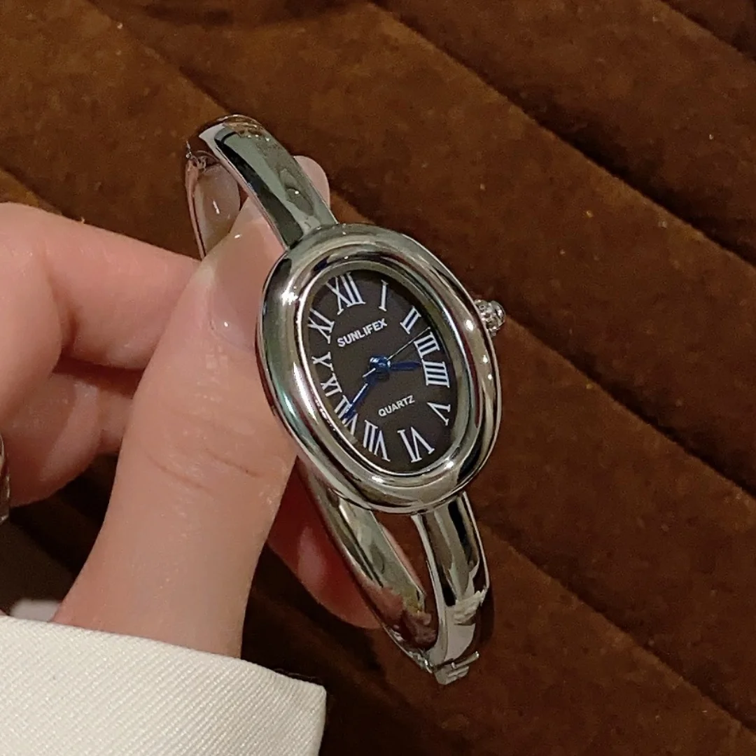 ผู้หญิงโรม Dial ควอตซ์นาฬิกาแบรนด์หรูสีทองกําไลข้อมือนาฬิกาข้อมือ Relogio Feminino ของขวัญนาฬิกา Montre Femme